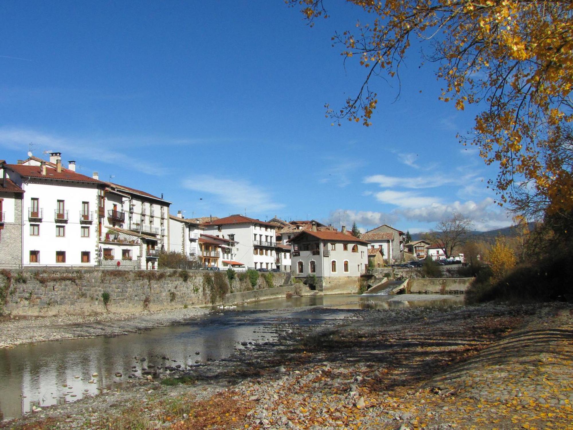 Casa Rural Urandi I Burgui エクステリア 写真